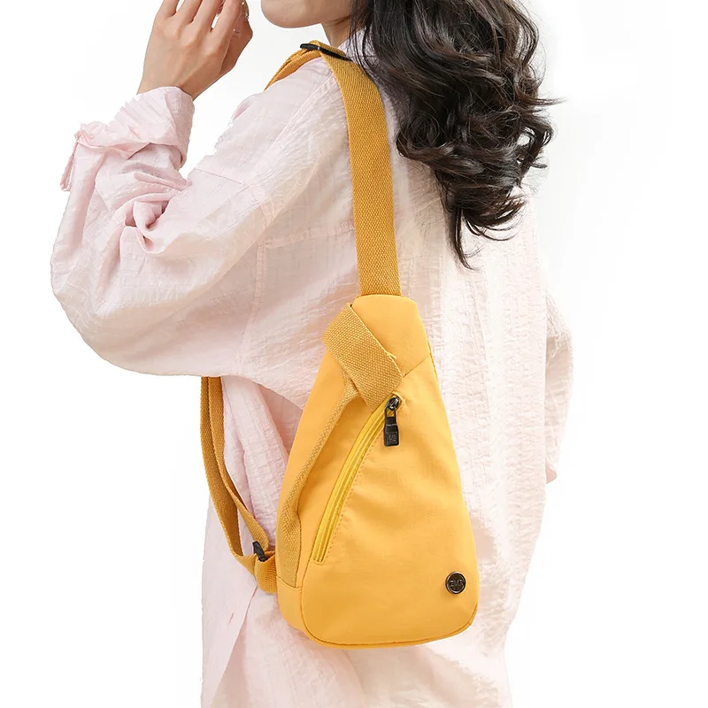 Ladies' lightweight Oxford cloth close-fitting chest bag, cycling travel single-shoulder small backpack, mobile phone storage