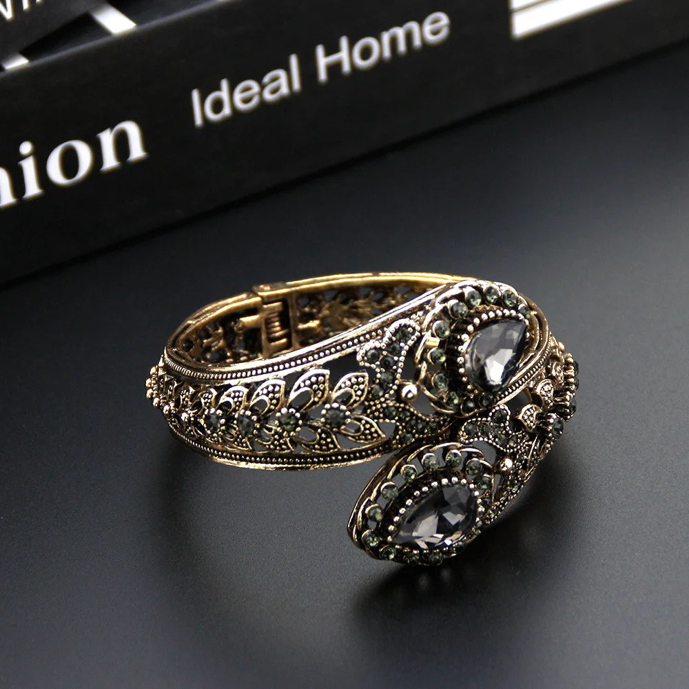 Sunspicems Elegent Turkish Women Bracelet Gray Crystal Bohemia Bangle Antique Gold Color Hollow Flower Indian Jewelry Bride Gift