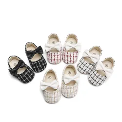 Scarpe da bambina moda cotone lino Plaid Bow scarpe da bambino 1-3 anni Princess Wind scarpe da bambino con suola morbida