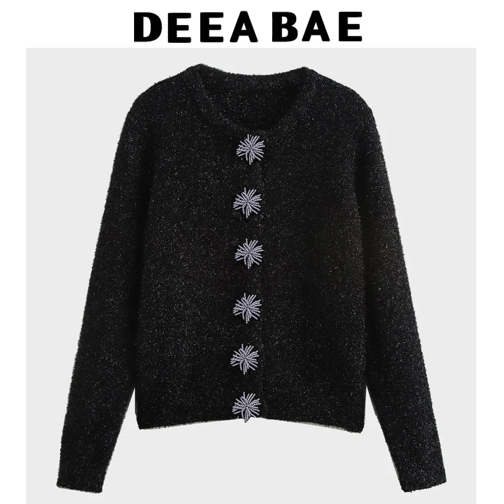 

DEEABAE Women's Clothing With Sweet Knitwear Pearl Handmade Button Decoration Metal Wire Long Sleeved Cardigan Women's clothing