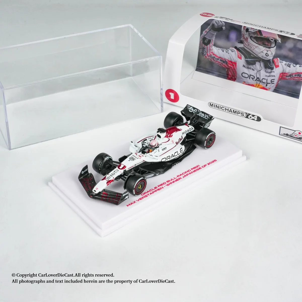 

MINICHAMPS 1:64 ORACLE RED BULL RACING RB21 MAX VERSTAPPEN WINNER JAPANESE GP 2025 Alloy Die Casting Car Model Collection