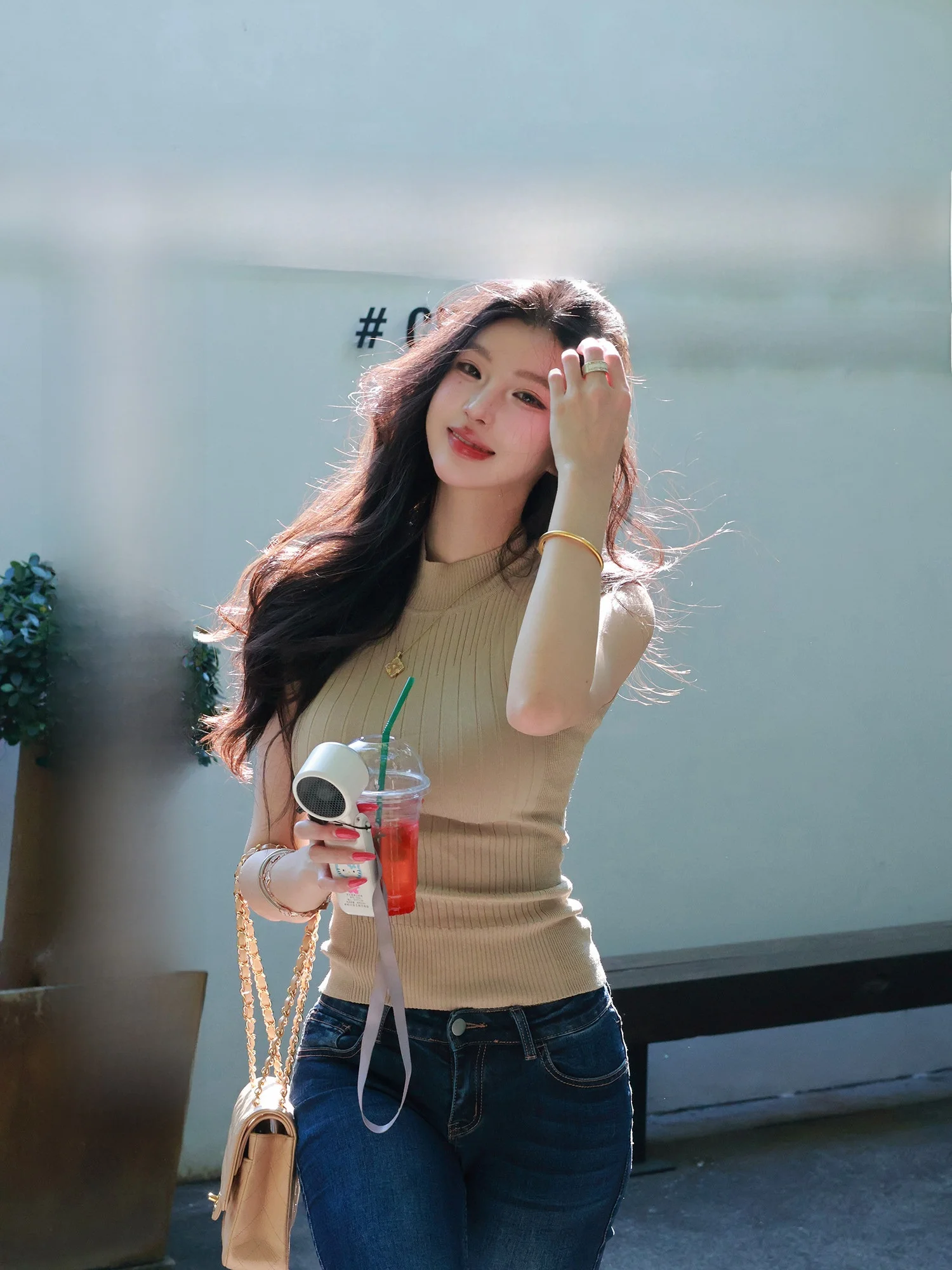 

Женская футболка с коротким рукавом цвета хаки, весна-лето, приталенный крой, повседневный стиль, мягкий материал из волокна Lenzing