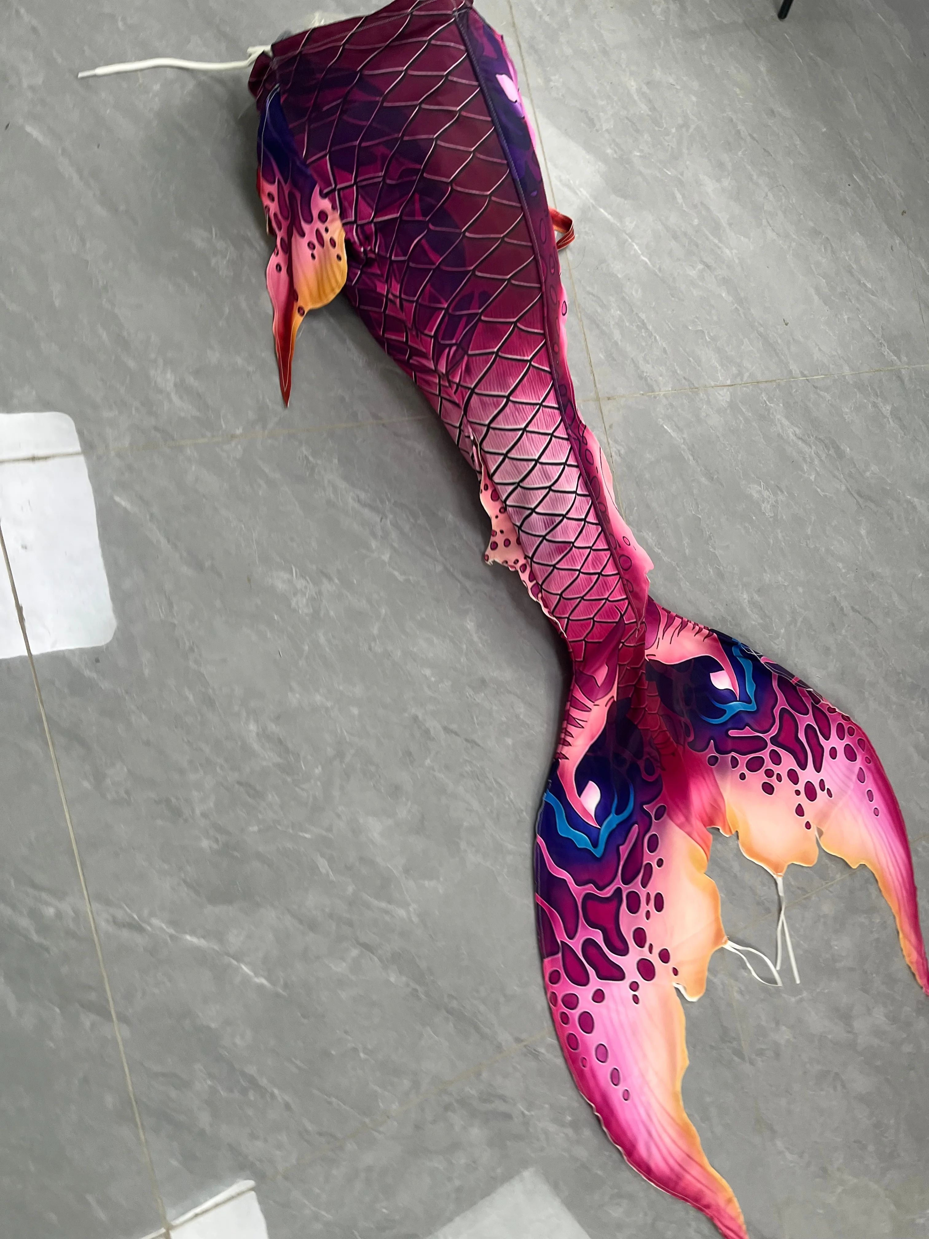 Purple Adult Mermaid Tail High - đánh giá và giá Aquarium & Marine Museum Universiti Malaysia Sabah Kota Kinabalu Sabah