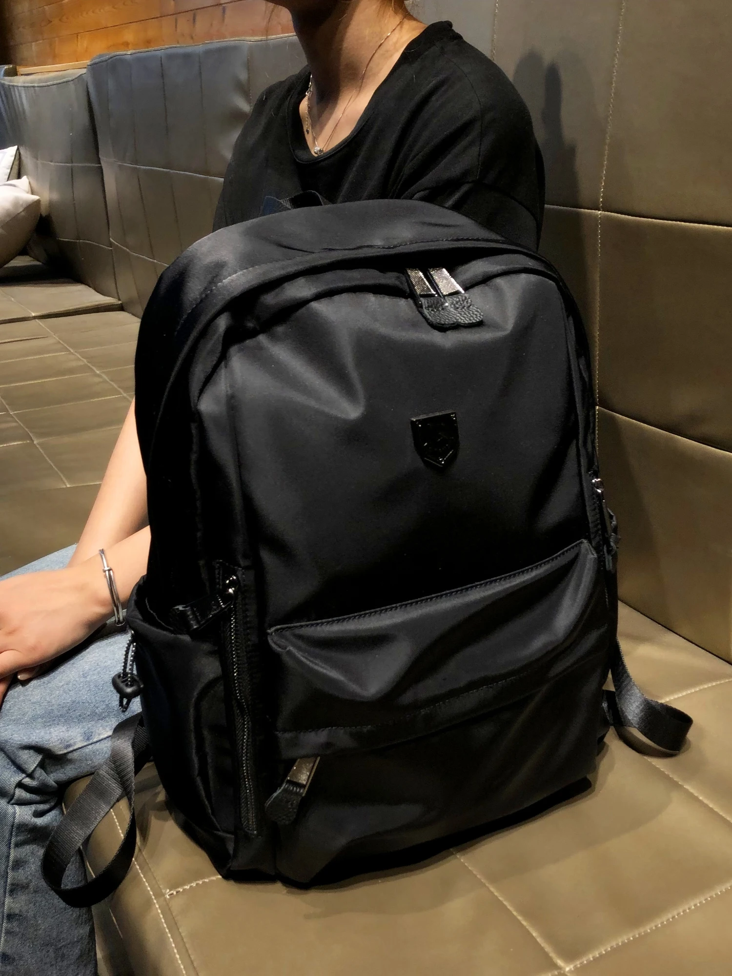 mochila-negra-de-gran-capacidad-marca-gurdier-hong-kong-nuevo-estilo-2026-para-hombres-y-mujeres-para-viajes-y-desplazamien