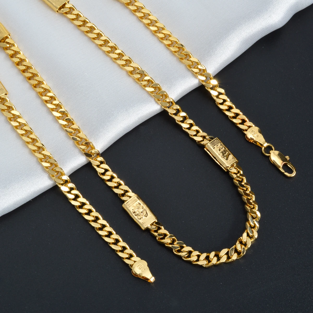 Dubai 18k Gold-Plated Men's and Women's Necklace With Geometric Interweaving and 7MM Wide Square Brand Hip-hop Punk Party Gifts view 4