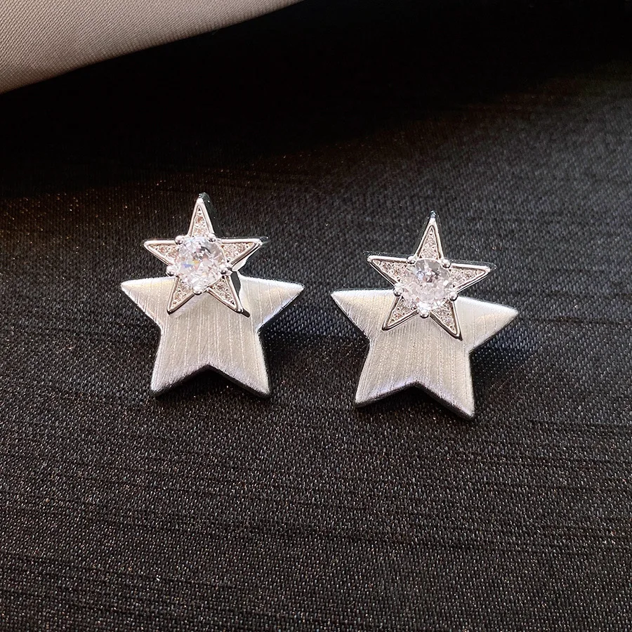 الكورية الأزياء الزركون ستار أقراط للنساء الحلو شخصية قرط الاذن المرصع الراقية الفاخرة مصمم المجوهرات بالجملة