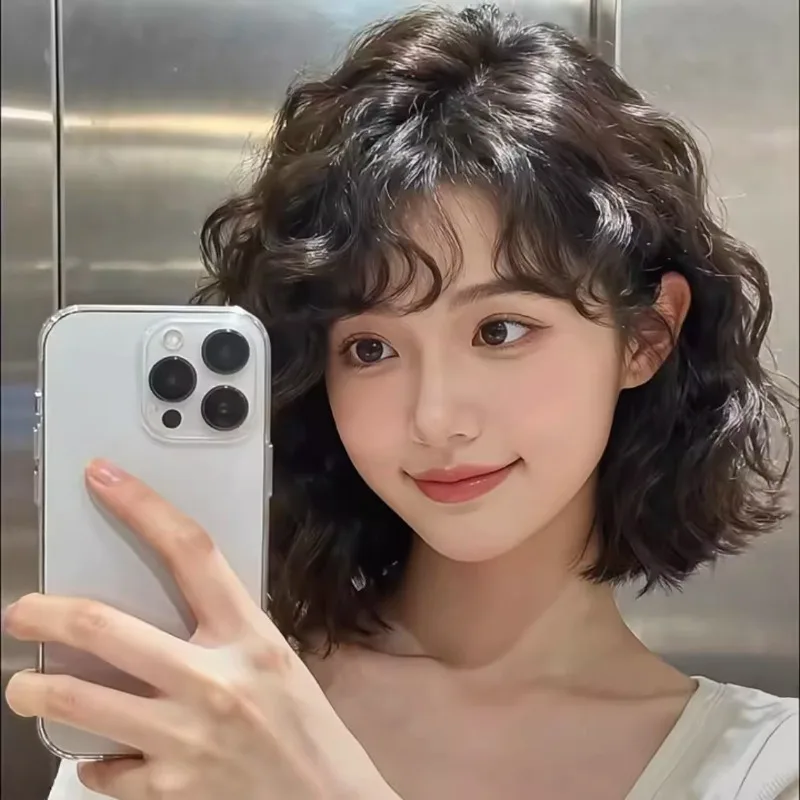 Thumbnail 3 - #25 Best Fashion Style Wigs to Buy In 2026