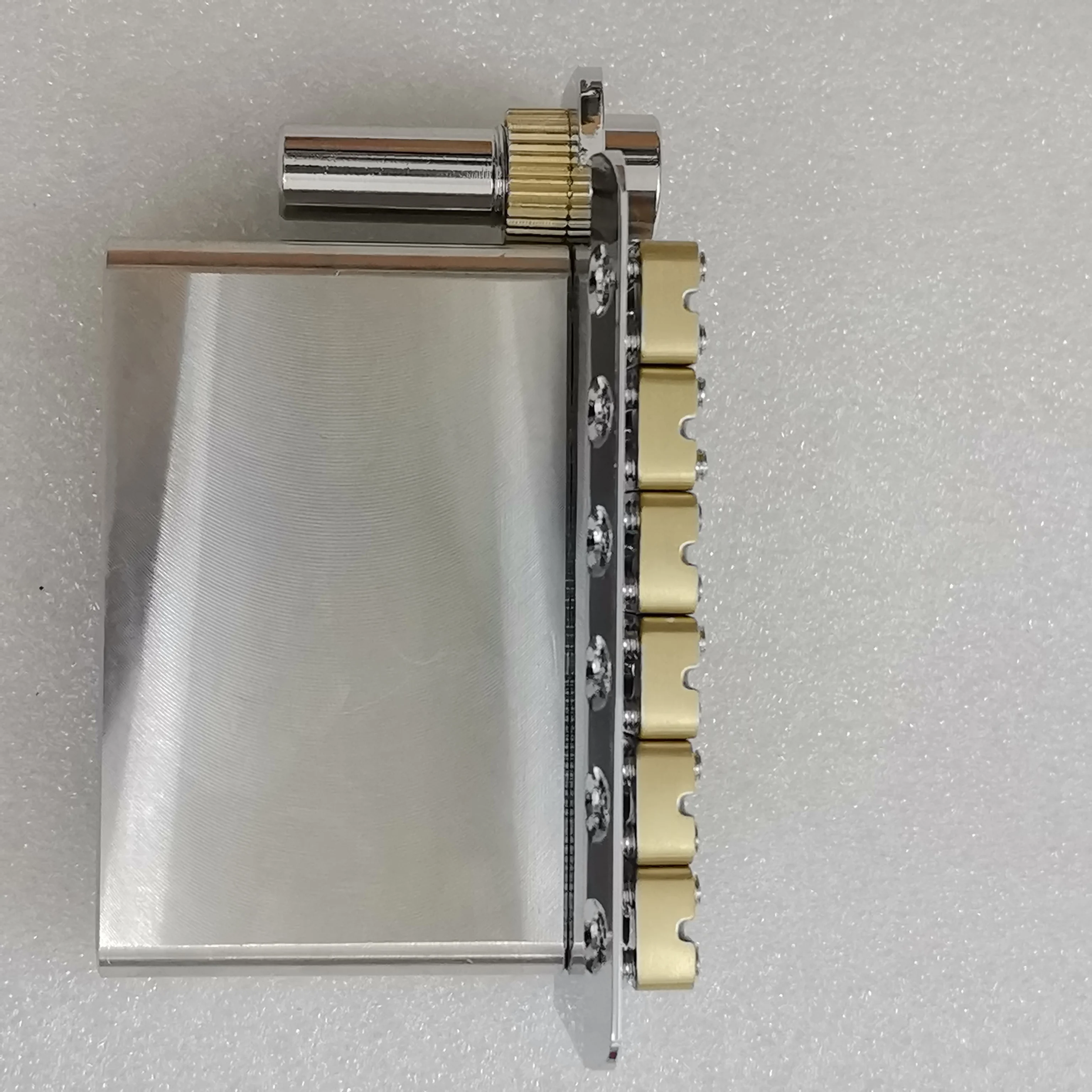 Stainless Steel Block Brass Saddles 6-Point Bridge Tremolo 52.5mm Guitar Bridge Chrome