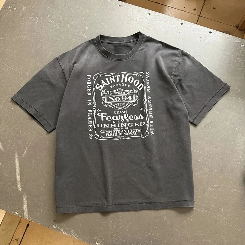 Kurzärmliges T-Shirt mit Retro-Logo von SAINT für Herren und Damen, modisches und lässiges Sommer-Print-Oberteil für Streetwear. – Detail 11