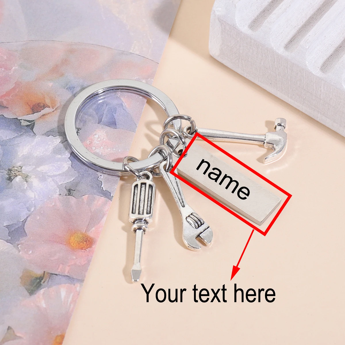 Custom Text Keychain Personalized Name Metal Key Ring Father's Day Gift Anti-lost Customized Engraved Name Key Chain