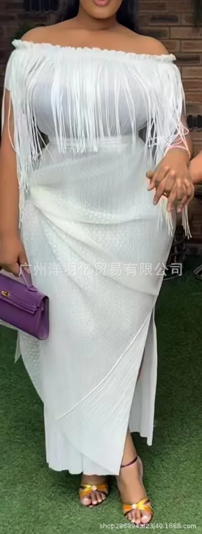 2025 nueva moda vestido de noche largo Miyake verano playa nuevo vestido con flecos Color sólido cuello de una palabra ropa de mujer