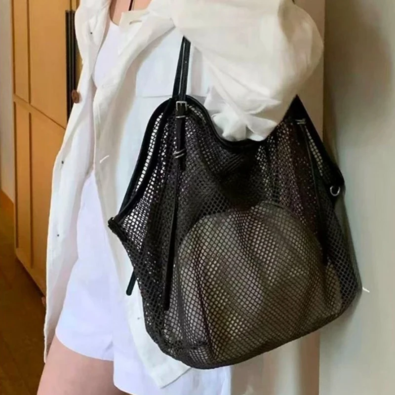 Neue Sommer-Mesh-Tragetasche, Große Kapazität Nischen-Mode-Schultertasche, Strand-Reise-Pendler-Fitness Ausgehöhlte Einkaufstasche – Detail 4