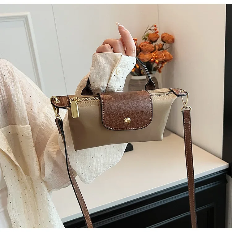 Retro Fashion Versatile Hot Item 2024 Spring/summer Women\'s Bag Single Shoulder Crossbody Carrying High-end Nylon Dumpling Bag