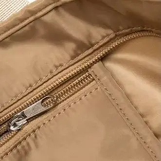 

Водонепроницаемая пляжная сумка большой вместимости для путешествий, плавания и активного отдыха. Легкая и удобная для переноски.