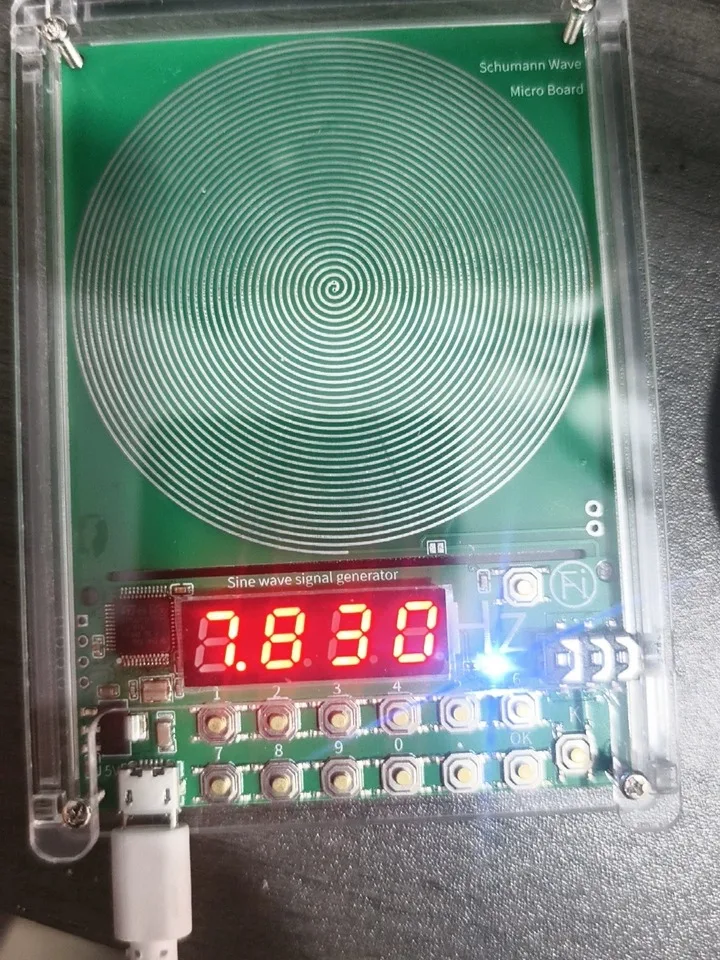 Schumann Wave Generator 0.1-99999 Frequency Adjustable Mini Portable