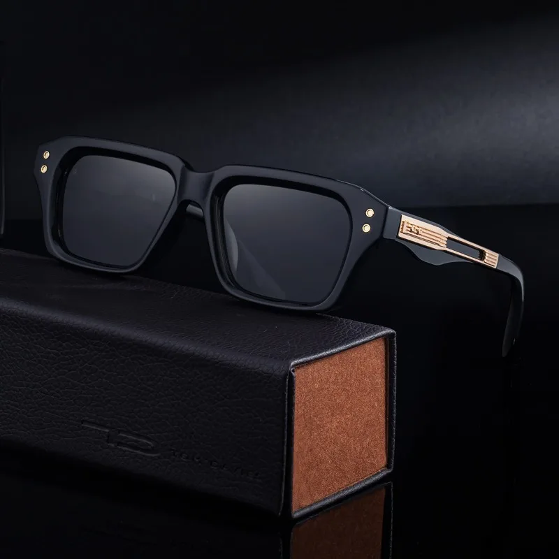2026 Modische Quadratische Sonnenbrille für Herren Vintage Nieten-Sonnenbrille für Damen Markendesigner-Brillen Fahrbrillen Hombre Lunette
