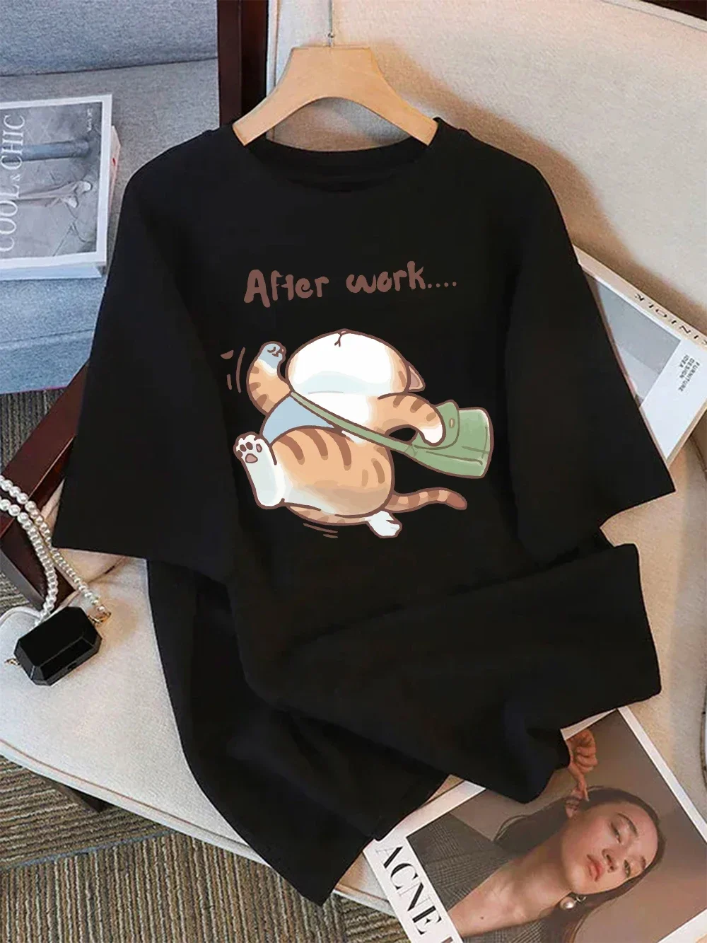 Summer T-Shirts Womens The Cat That Runs After Work Prints Tops Soft O-Neck Short Sleeve Tees Basic Clothes Women Clothes