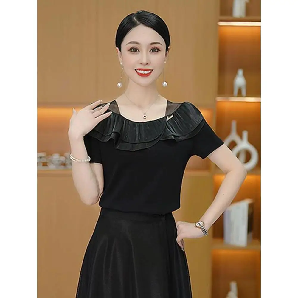 Faionable Summer 2025 ort Sve Pure Color T-irt with Lace Trim One oulder Design Meat Concealing Mommy Clothes