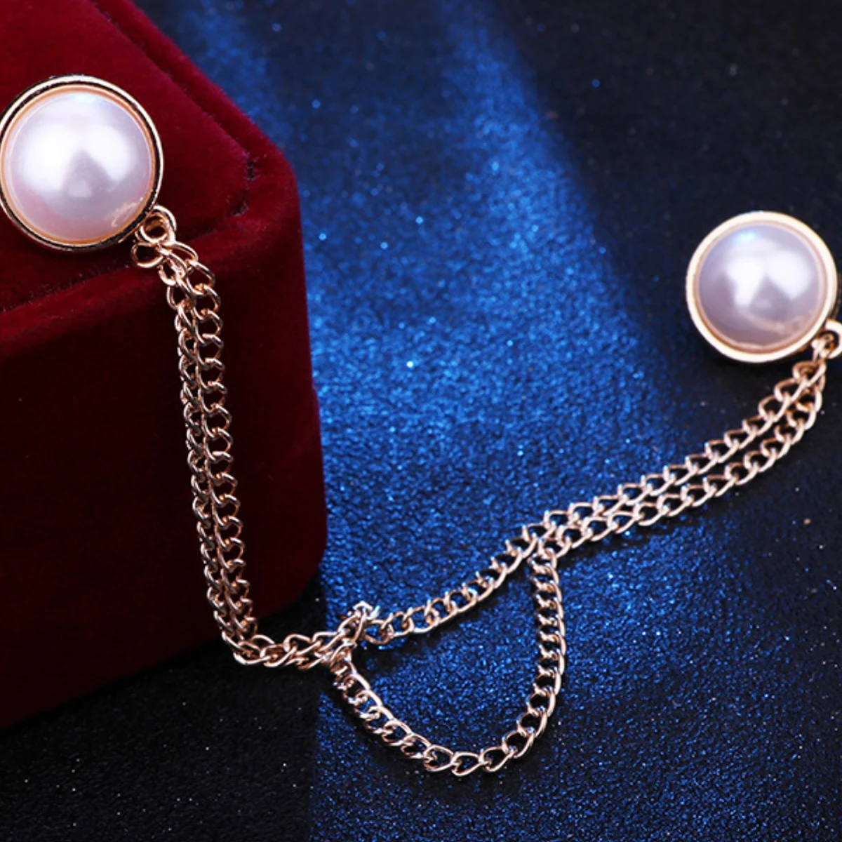 1pc minimalist and fashionable drop oil rose men\'s collar clip shirt chain