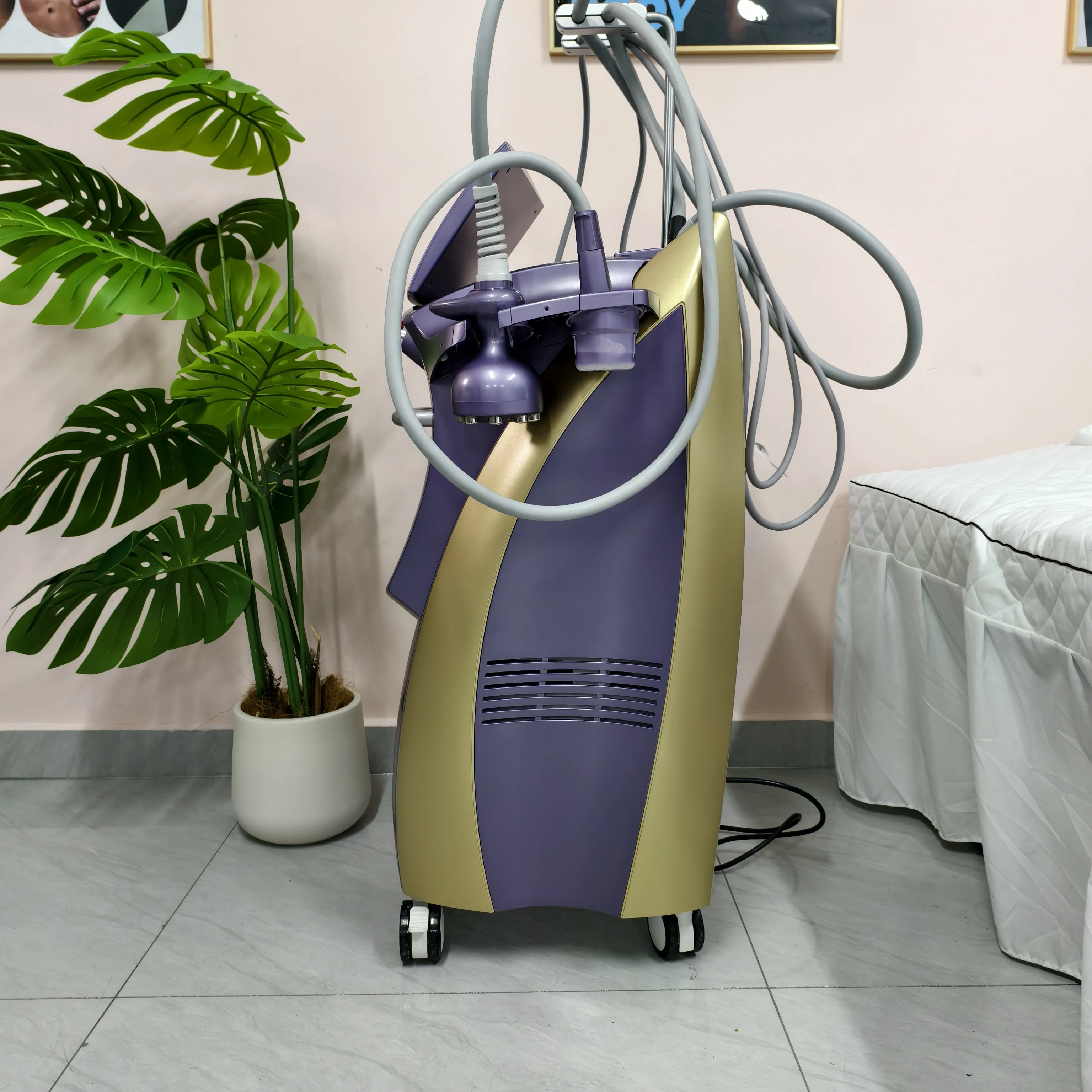 

Venus Legacy Skin Tightening Vacuum Cellulite Machine Venus Legacy Cabezal De Radiofrecuencia Corporal Venus Legacy Machine