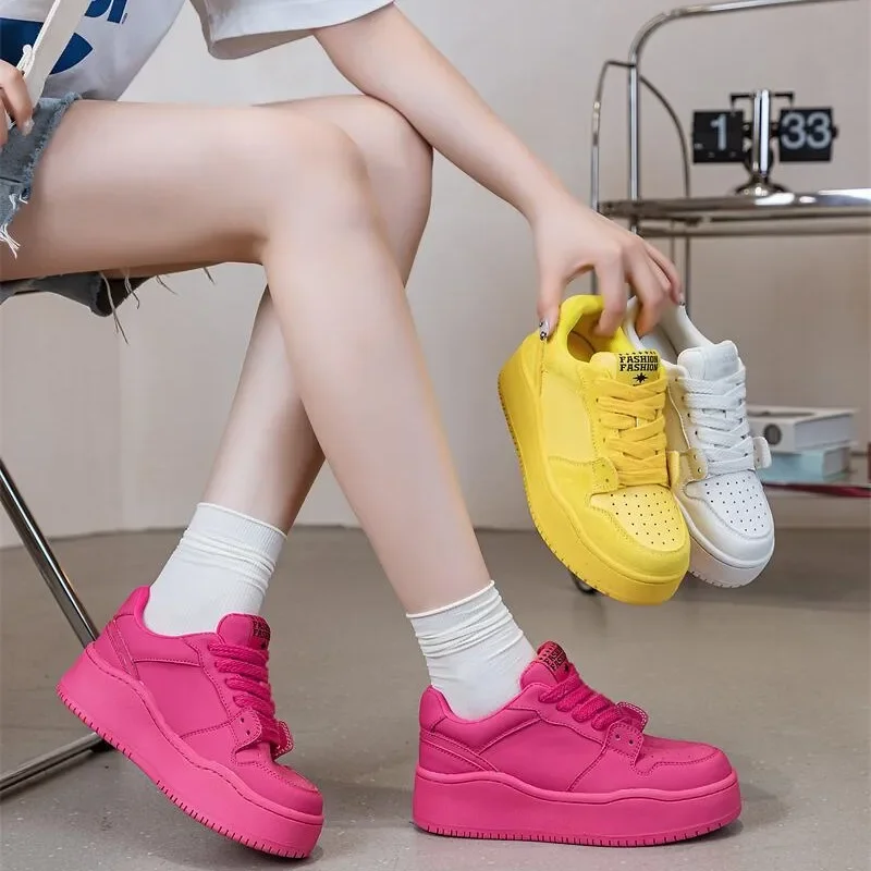 

2024 Summer New All-match Breathable Casual Shoes Female Leather Small White Shoes Thick Soles Increase Board Shoes Female