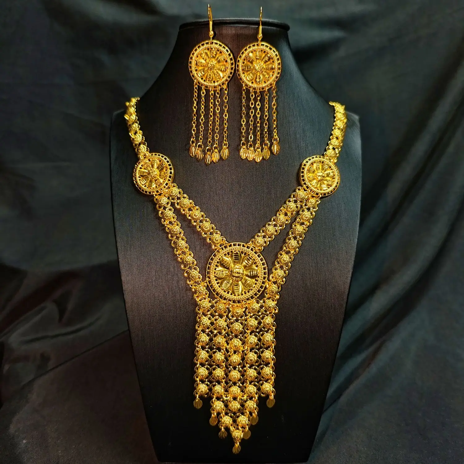 Dubai Fashion Women's 24K Gold Plated Necklace Earrings Exquisite Engagement Party Jewelry Set for Lovers DD11051