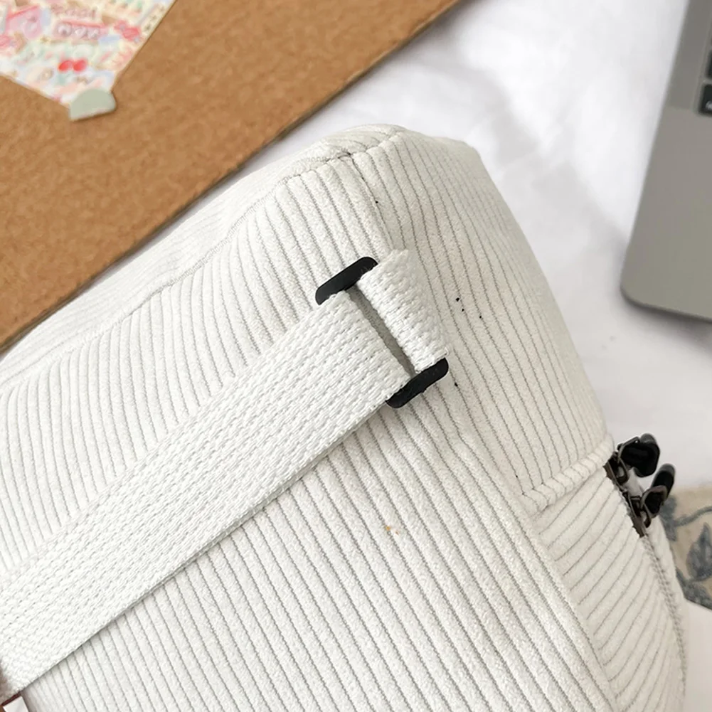 حقيبة ظهر نسائية صغيرة أنيقة بلون سادة حقيبة ظهر قصيرة بسيطة للفتيات الطالبات حقيبة كتب كلاسيكية للسفر المدرسي