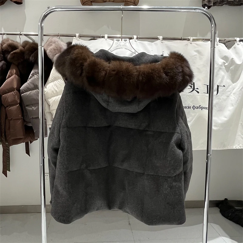 2026 Winter New Luxury Wool Down Jacket with Detachable Fox Fur Collar, High-Quality Short Thickened Warm and Stylish Outerwear view 6