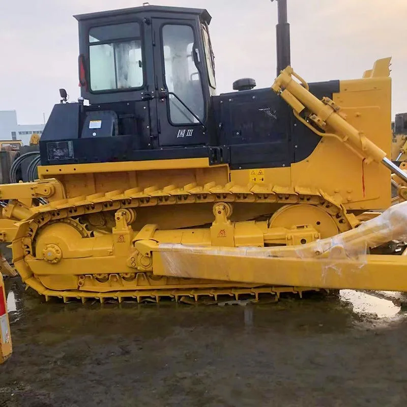 Budget-friendly Diesel16T Crawler Bull Dozer Bulldozers 4WD Drive High Load Moment Reliable Performance for Earthmoving Tasks