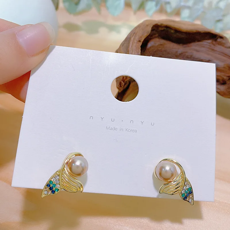 2026 كريستال ذيل السمكة وأقراط للإناث الأزرق حجر الراين الشمبانيا مقلد اللؤلؤ الحلو بوهو المرأة الأقراط الصغيرة