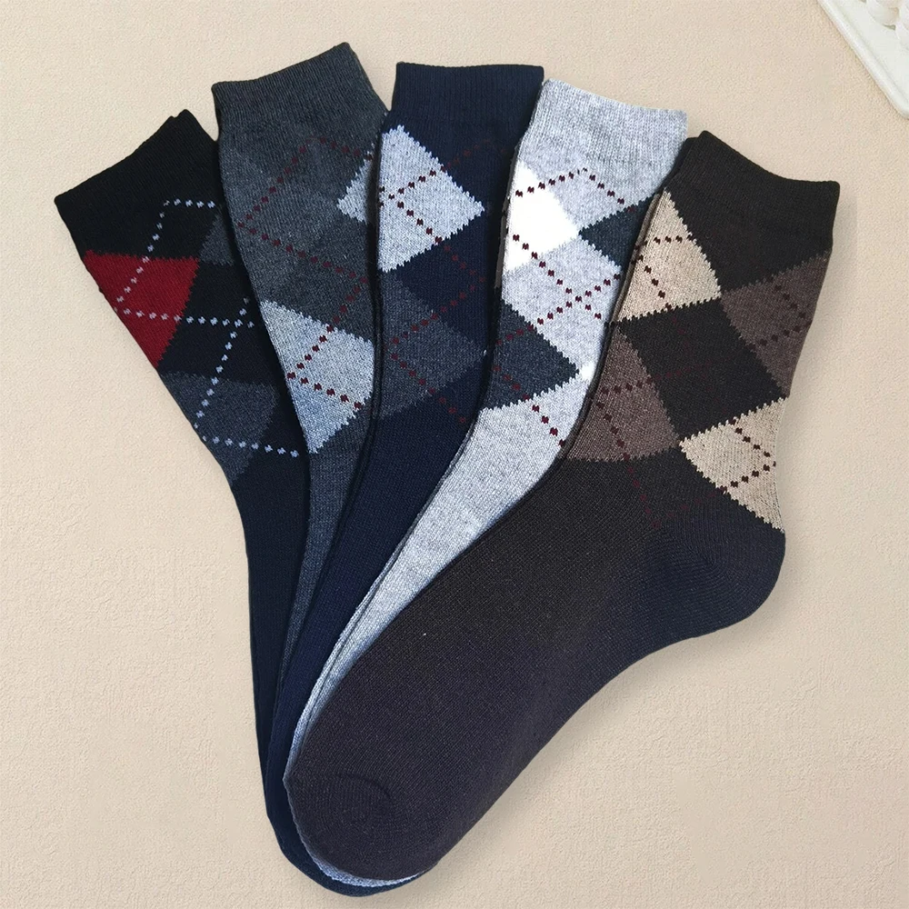 5 Pairs Fashionable Versatile Men Autumn Winter Socks With Geometric Patterns Comfortable Soft and Thickened Casual Socks