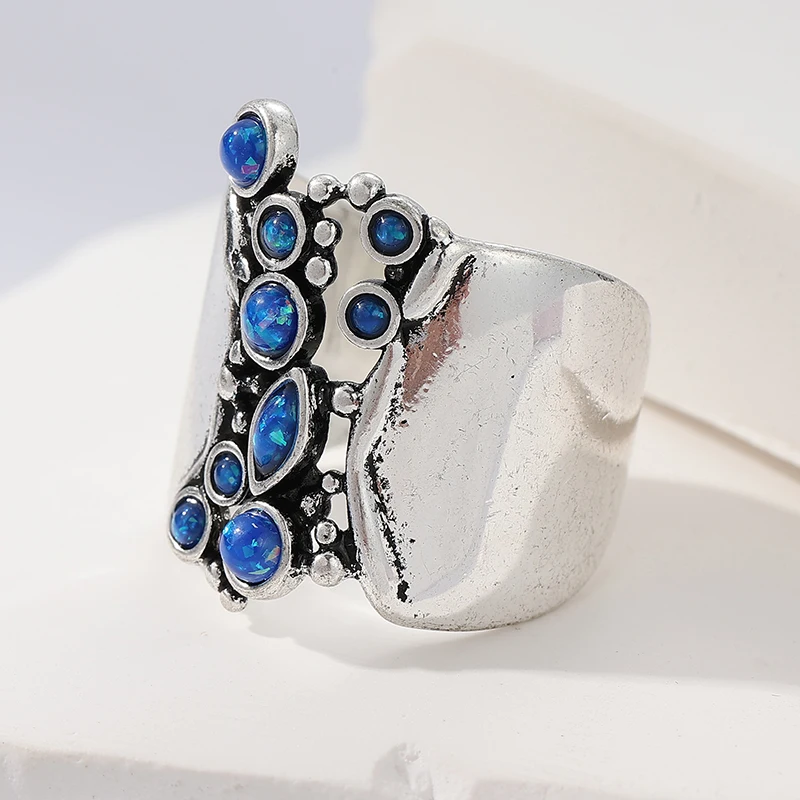 Vintage Silberfarbener Ring mit Eingelegtem Imitat-Blauopal für Damen, Geometrisches Hohldesign für Tägliches Tragen und Partys – Detail 3