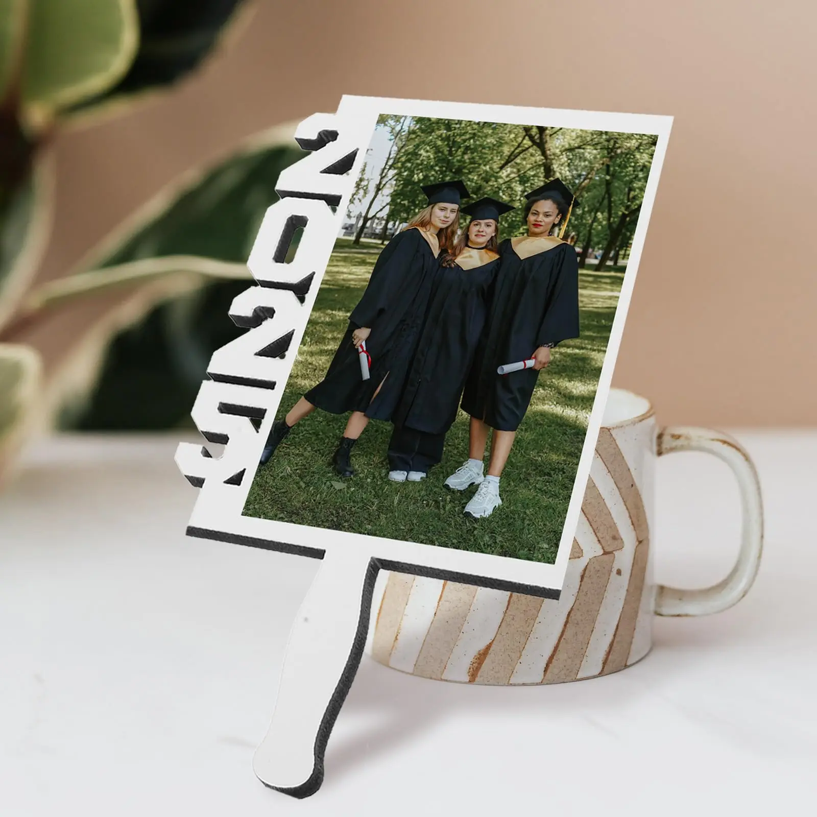 

5pcs Sublimation MDF Graduation Paddle Blank Fan 2025 Blank Photo Holders Grad Holiday Party Decoration 6.5X10.7inches