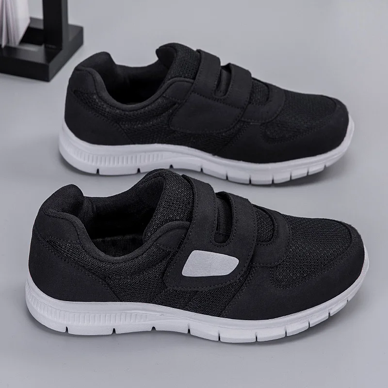 2025 Hot Selling Breathable Casual Shoes Lightweight Solid Color Soft Walking Shoes Wear-resistant Shock-absorbing Running Shoes