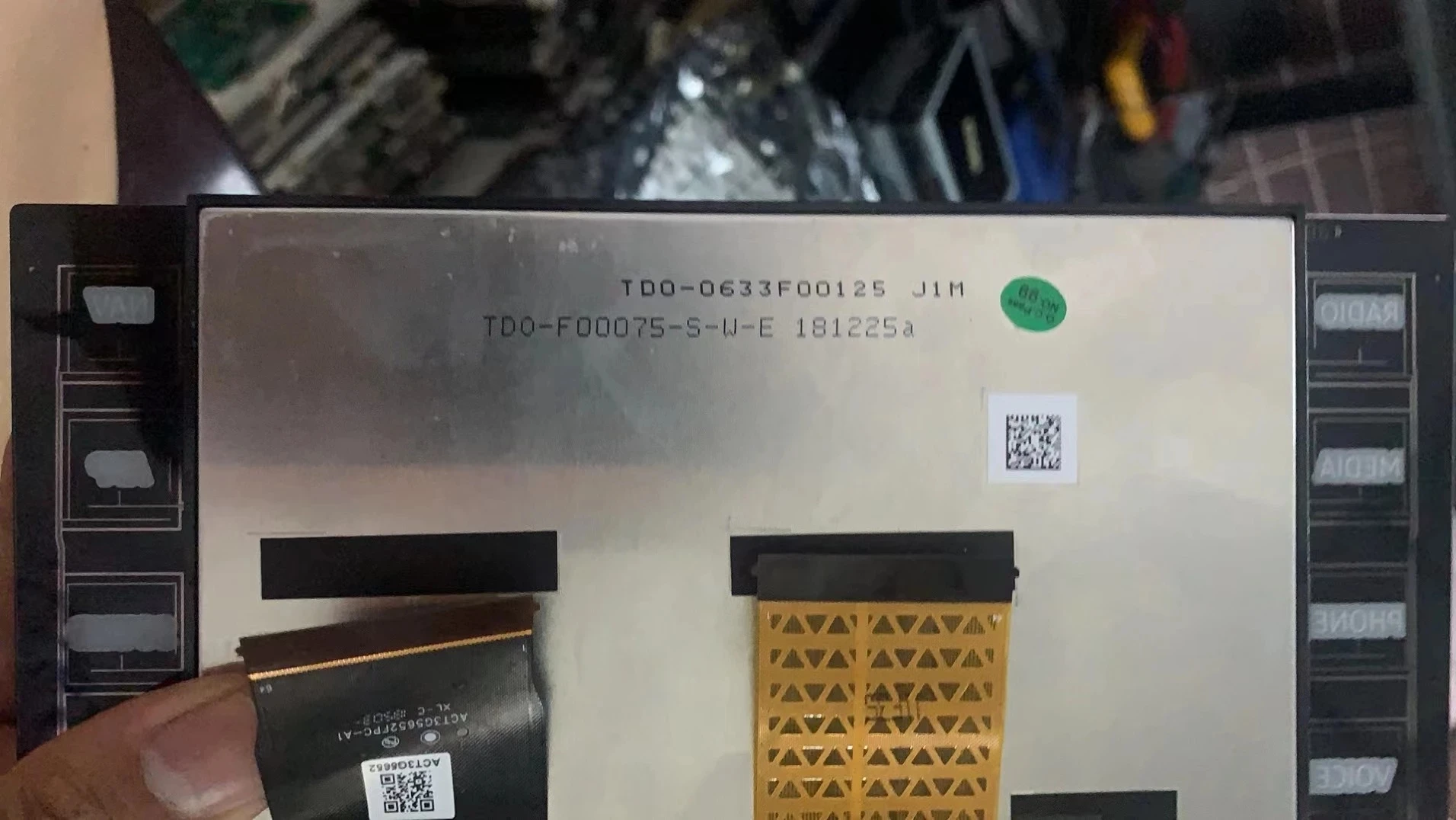شاشة LCD 64pin TDO-0633F00125 J1M TDO-F00075-S-W-E 181225 أ ACT3G5652 190107 A00710 ACT3G5652FPC-A1 XL-C IPS5K1321FPC-A2-E JW-D
