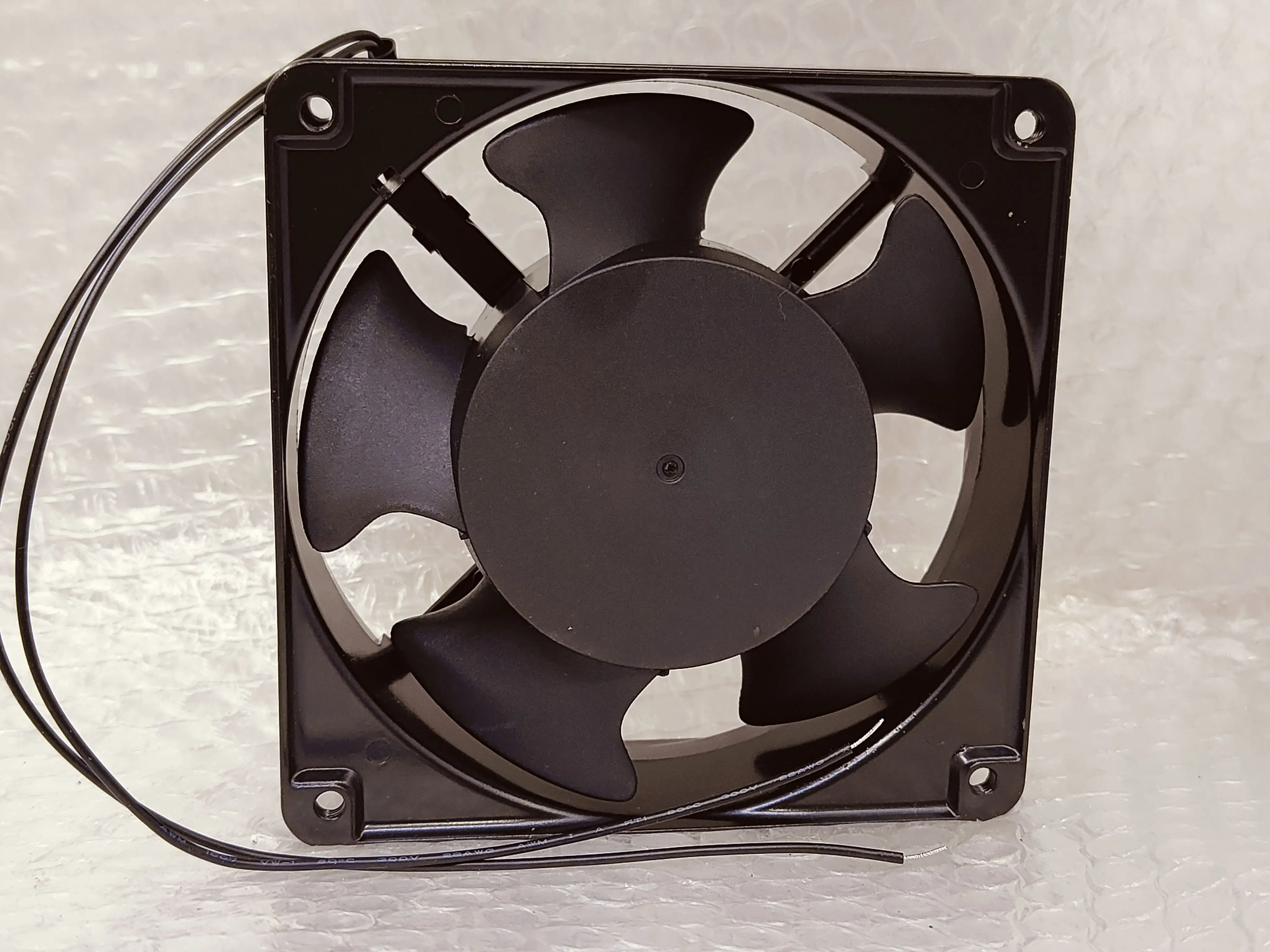 XINRUILIAN RAH1238S1 200-240V 0.20A 120x120x38mm مروحة تبريد بسلكين #2