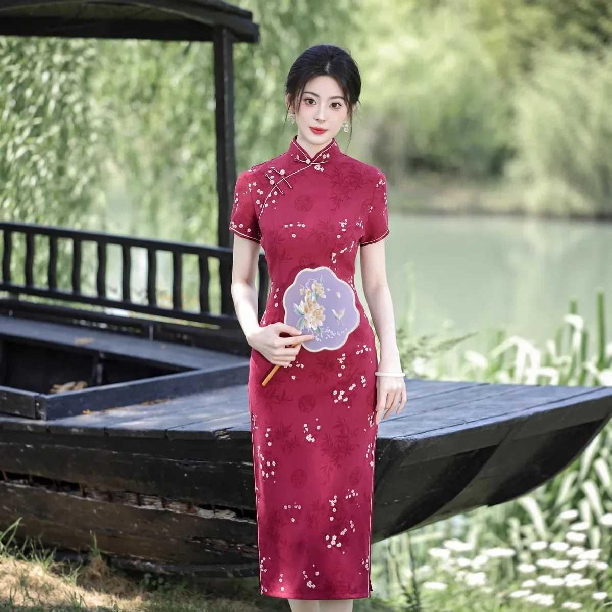

Новое платье в китайском стиле 2023 года, Cheongsam, модные тонкие платья с цветочным принтом, элегантное традиционное винтажное длинное Ципао