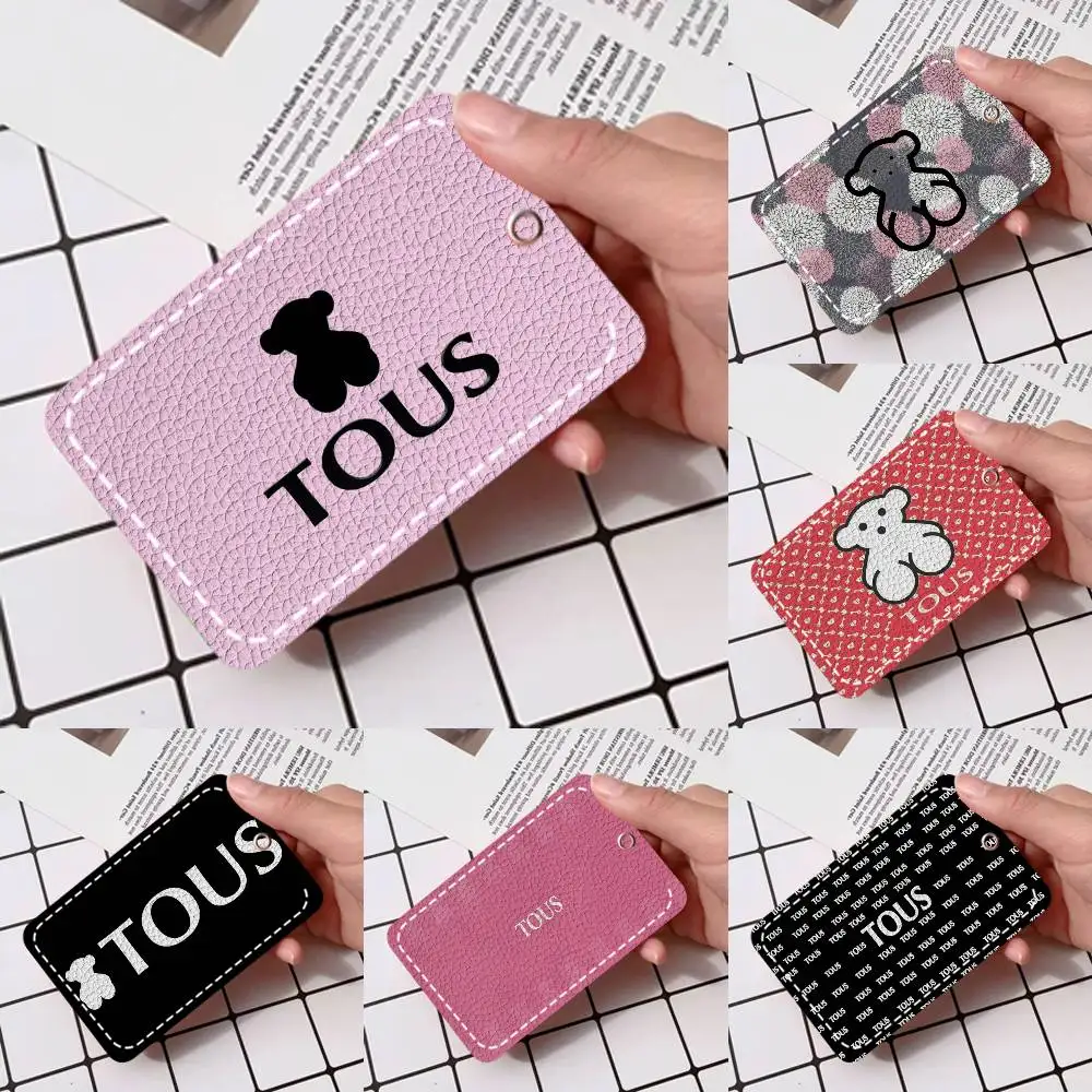 

Симпатичный держатель для карт T-TOUSes в форме медведя, подходит для кредитных карт и проездных, из мягкой кожи, прямоугольный, с защитным чехлом для ключей.