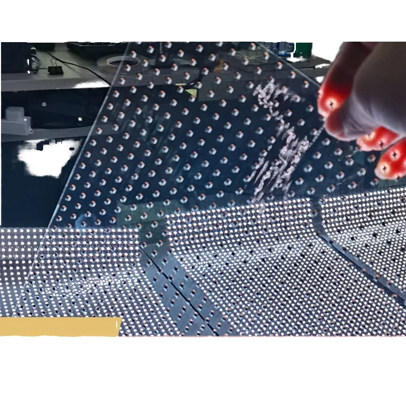 

IP65 Rated LED Transparent Screen 3D Holographic Billboard Indoor Plastic Material Sticky Ice Screen 1 Year Warranty