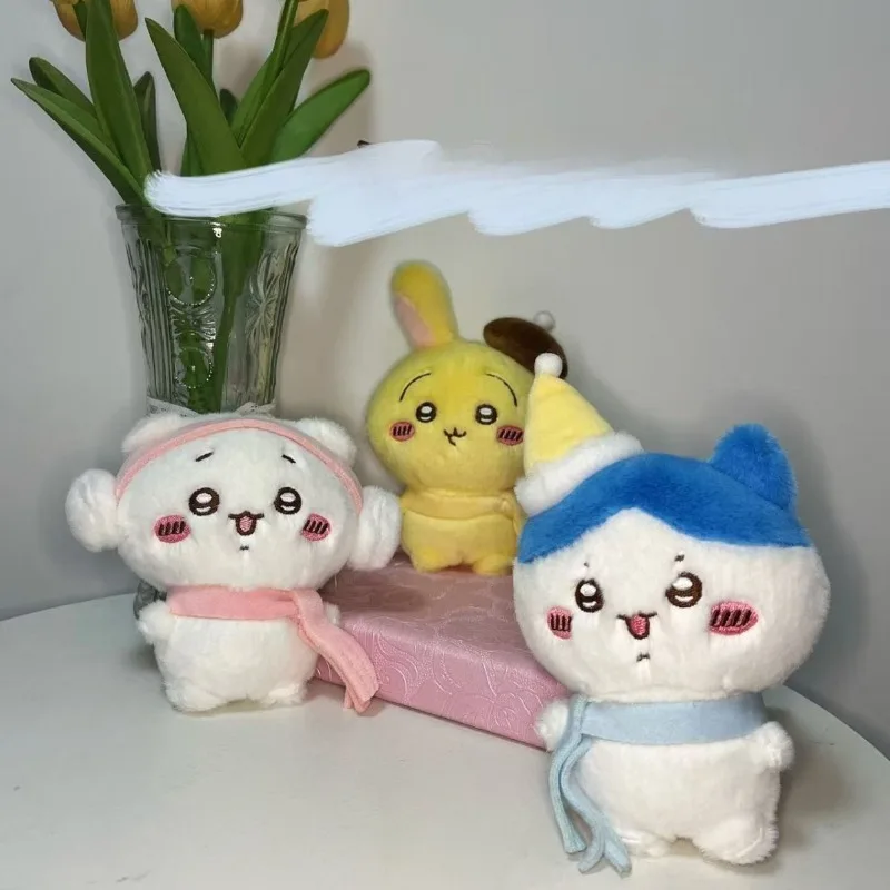 chaveiro-de-pelucia-da-serie-jhiikawas-winter-love-song-pingente-fofo-de-cachecol-e-protetor-de-orelha-jiikawa-hachiware-usagi-charm-anime-kawaii-para-fas