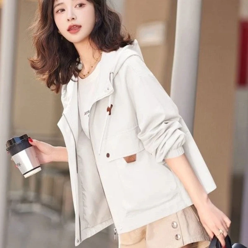 Women's Pink Hooded Trench Coat With Flap Pockets And Drawstring Hood Relaxed Fit Long Sleeve Zipper Closure Spring Casual Wear