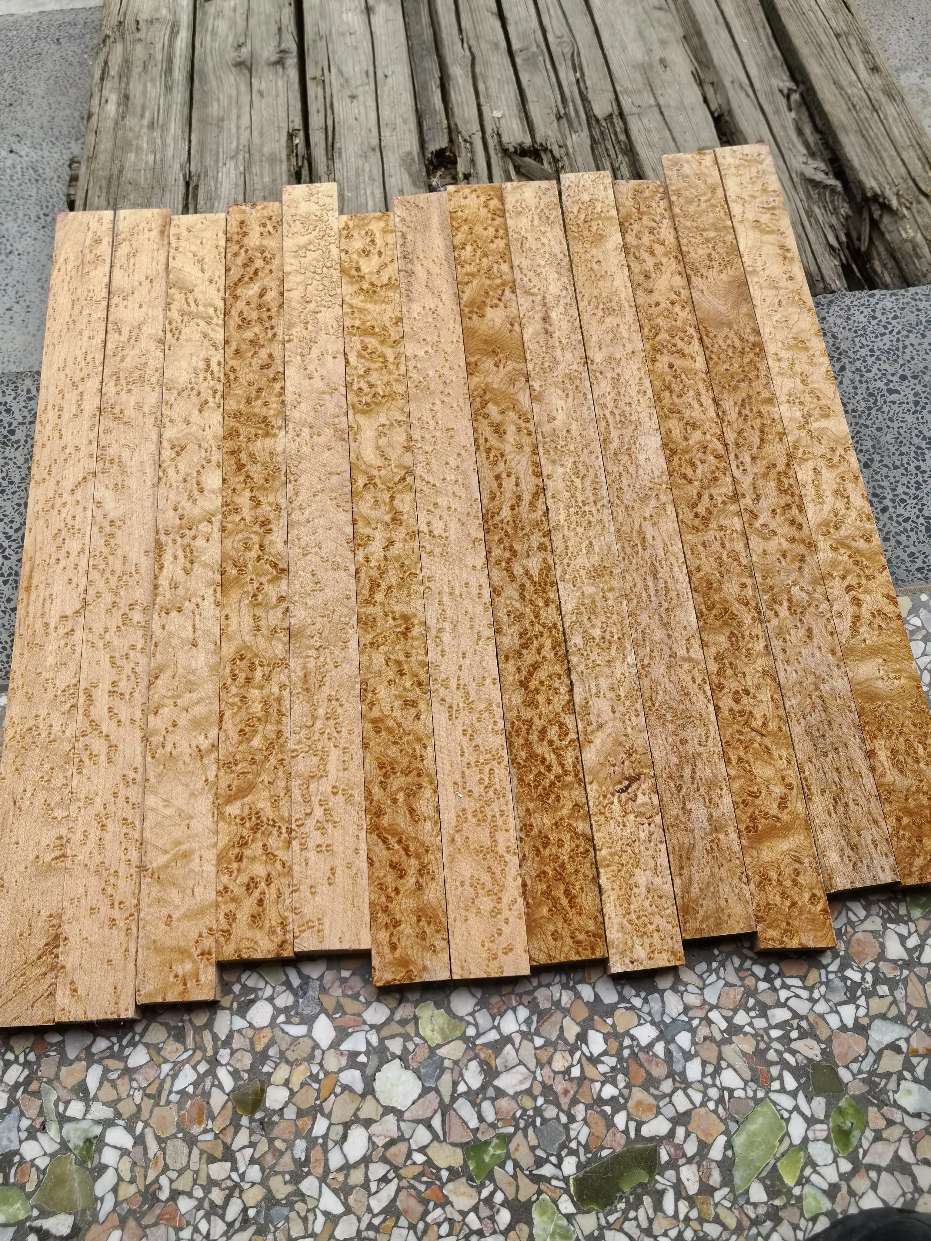 Canadian Bird's Eye Maple Wood Inlay Pieces Billiard Cue Inlay Veneer Big & Small Head Inlay Patch Slice for Cue DIY Making