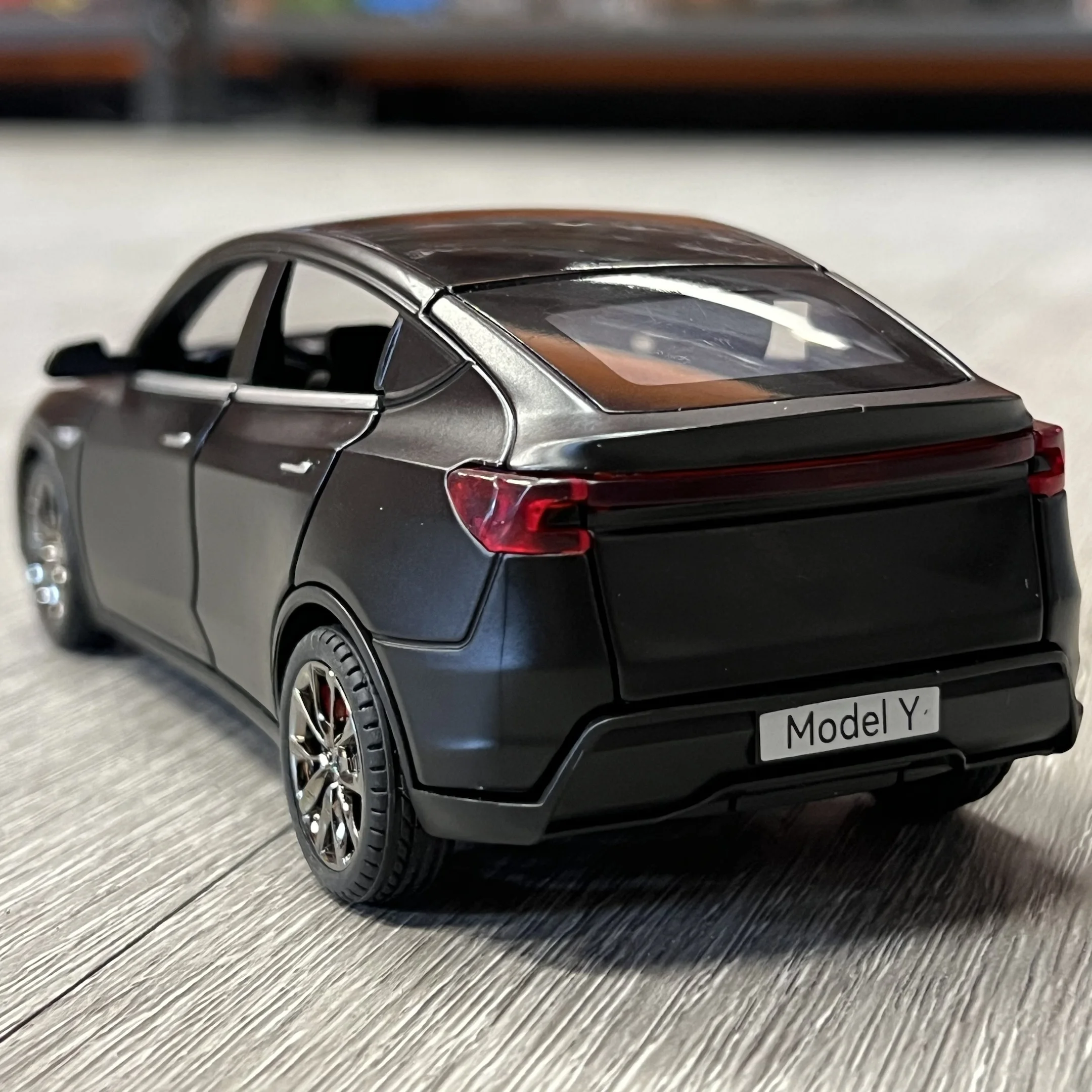 جديد 1:32 نموذج Y الكهربائية SUV سبيكة معدنية دييكاست نموذج سيارة الصوت والضوء التراجع ألعاب أطفال سيارات عيد ميلاد الحاضر صديق #6