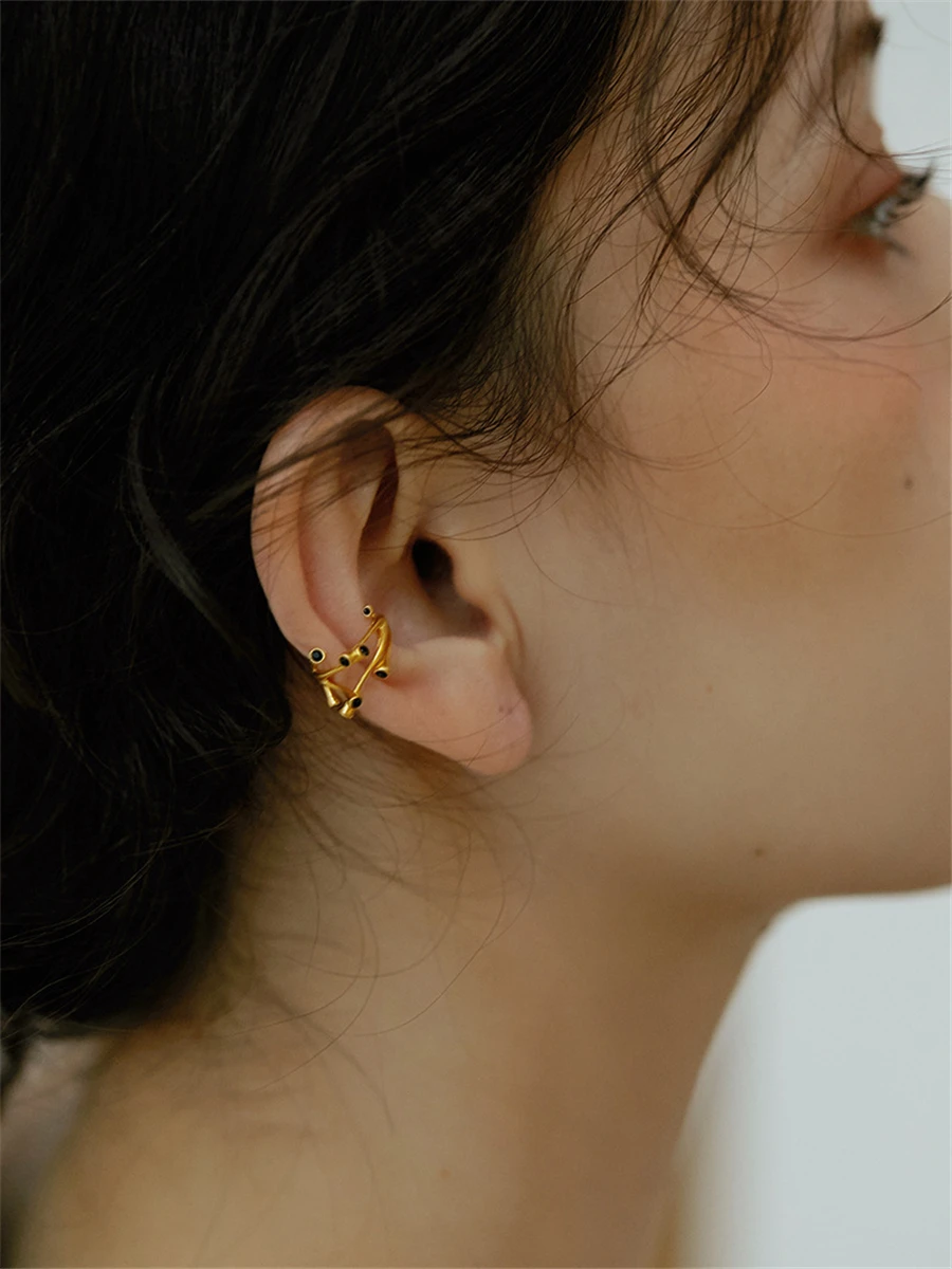 

Style S925 Sterling Silver Ear Cuffs Water Fantasy Simple Elegance Fashionable Jewelry for Women Non-Allergenic Adju...