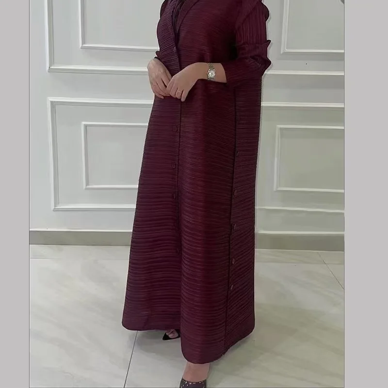 

Саудовская модная длинная ветровка с плиссированными свободными длинными рукавами, ретро Абая, роскошная и элегантная танцевальная официальная одежда