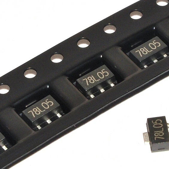 Free Ship 100pcs 78L05 SMD Three terminal integrated regulator 5V 7805 SOT-89