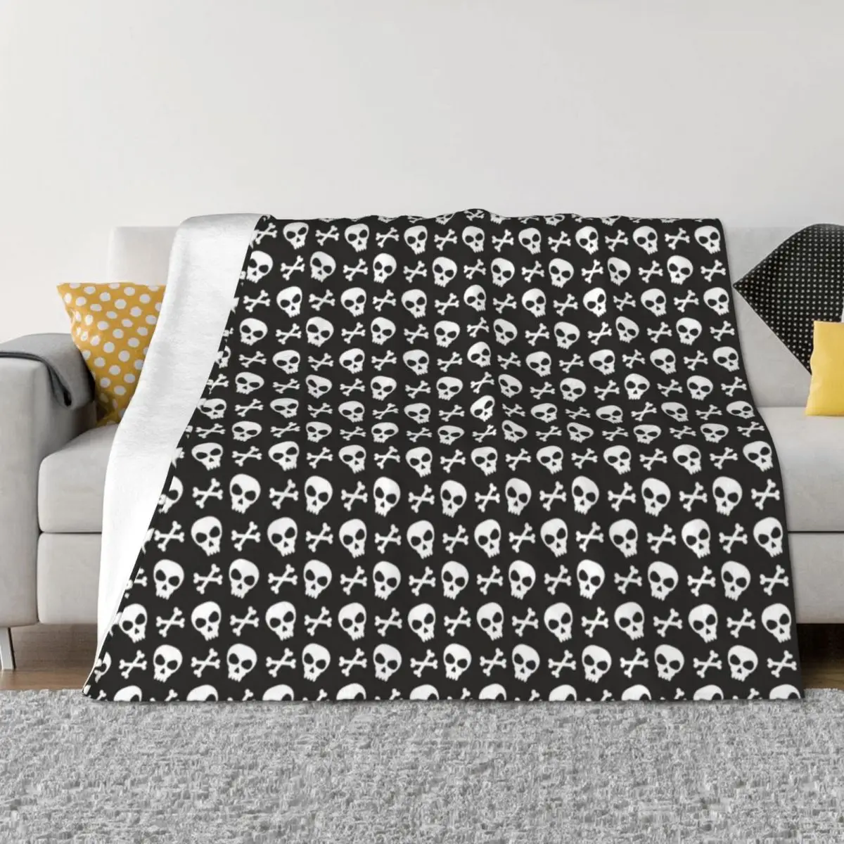 

Skull & Crossbones on Black // Halloween Collection Throw Blanket Luxury Throw Furry For Sofa Thin Thermals For Travel Blankets
