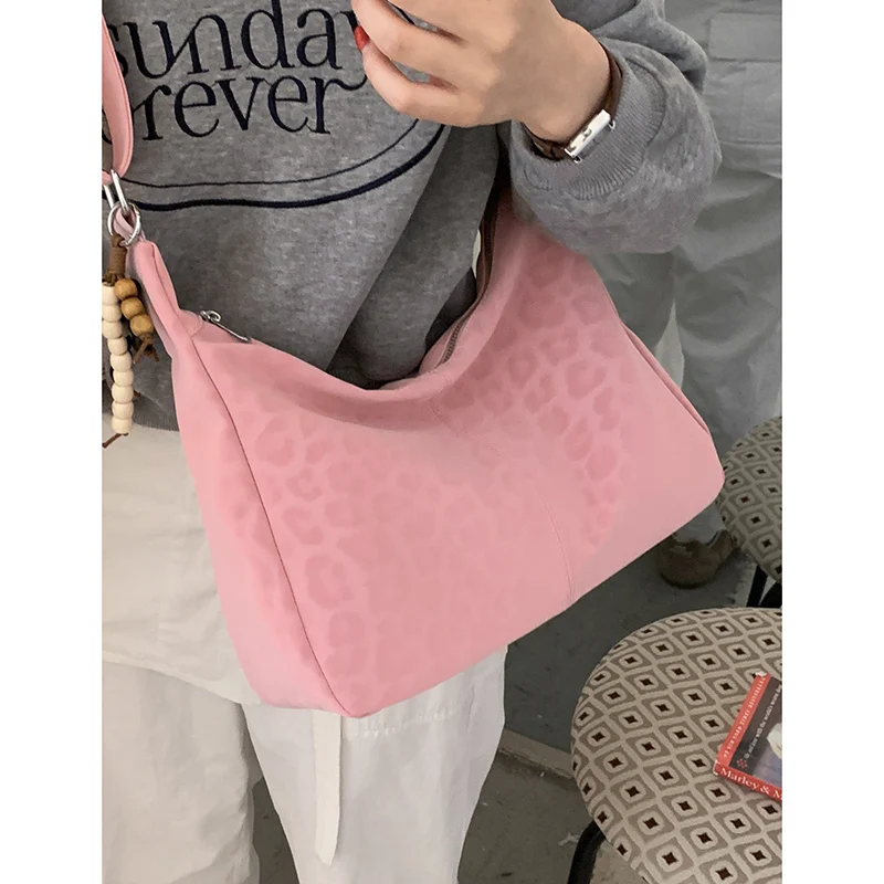 

Korean Large Capacity Single Shoulder Tote Underarm Bags College Style Leopard Print Crossbody Bag Women's 2025 New