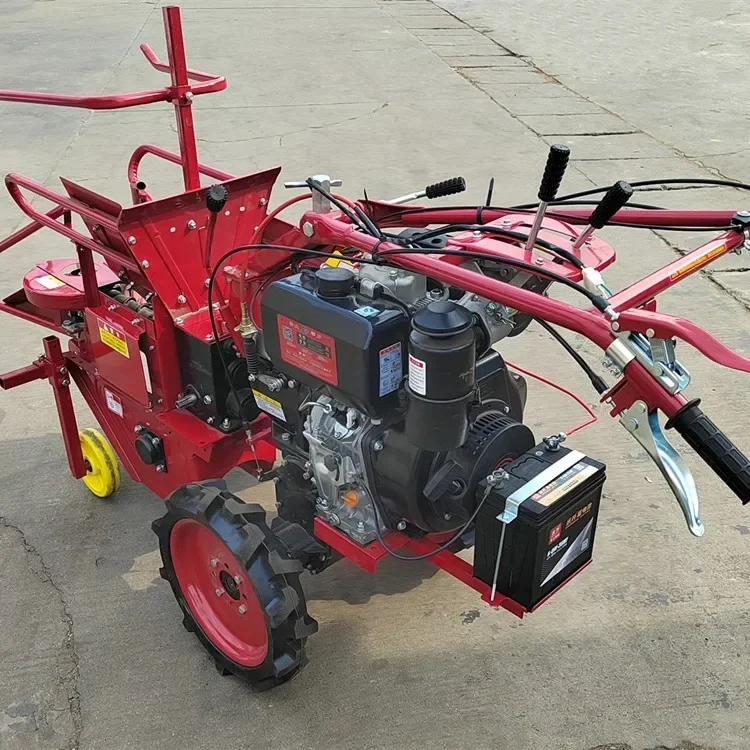 High Quality Mini Corn Harvester/10KW Maize Harvesting Machine