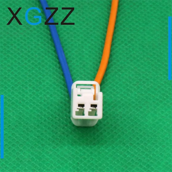 7187-8845/7186-8845 Car reading light power take-off tailgate 2-hole connector harness 2p plug 15cm